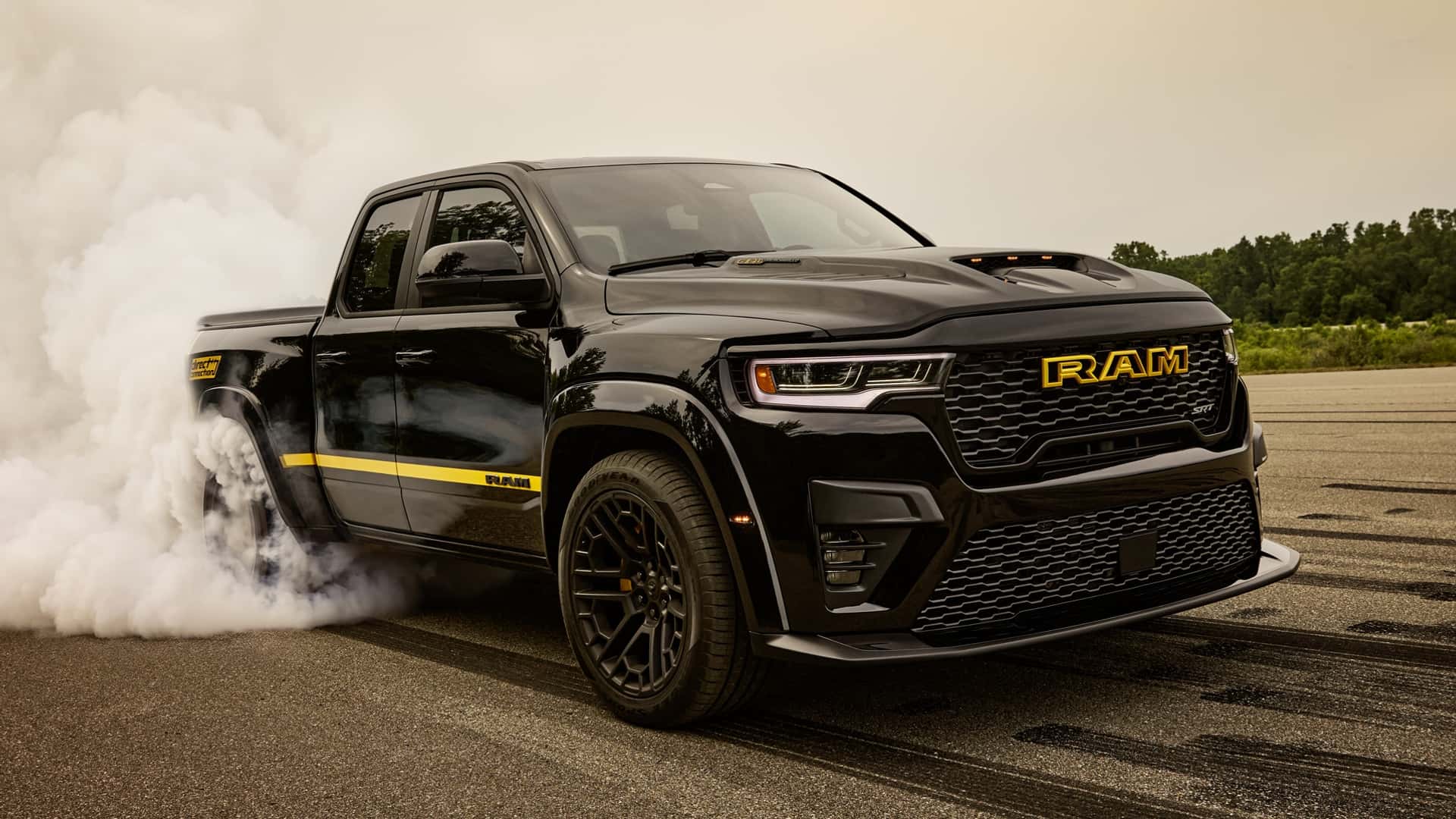 Biar Gak Cuma Glowing! Ram Rumble Bee SRT Bisa Tembus 900+ HP Cuma Pakai Supercharger Ini