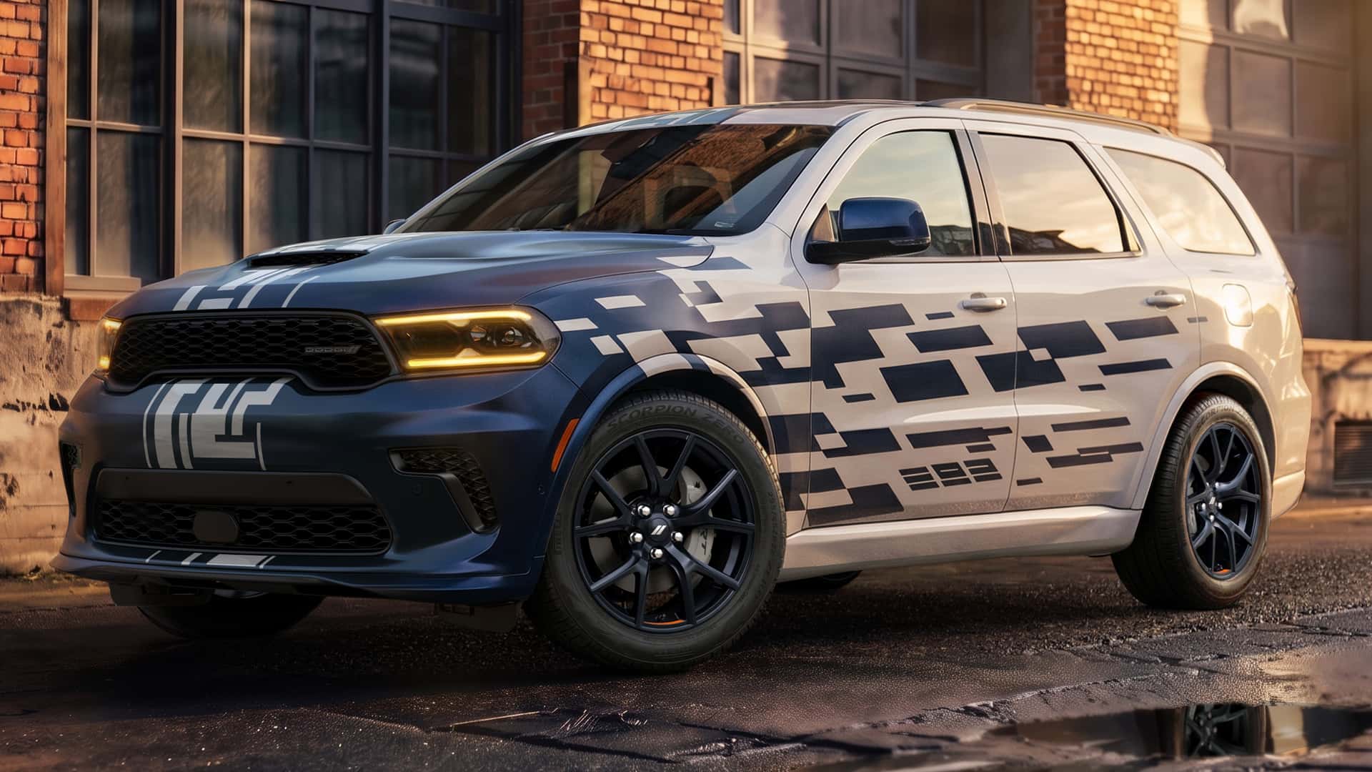 Dodge Bikin Durango Usia 16 Tahun Tetap 'Fresh' Abis dengan Warna Edgy dan Konsep Two-Tone