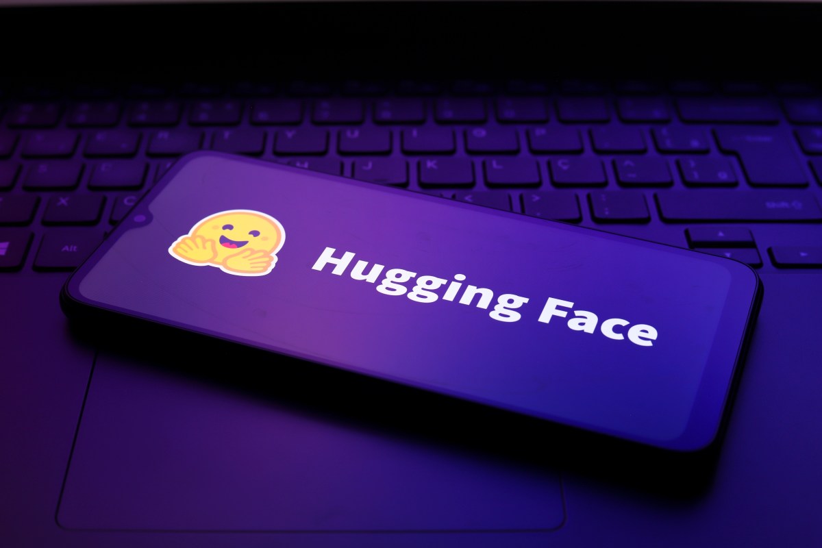 Terungkap! Hacker AI OpenAI Bikin Panik Hugging Face — Tapi Kok Amat Noob Sih?
