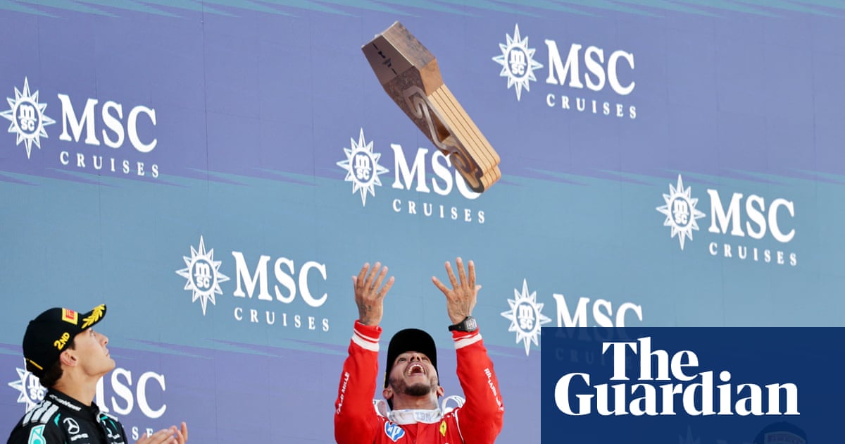 Lewis Hamilton Raih Kemenangan Pertama di Ferrari di Grand Prix Barcelona!