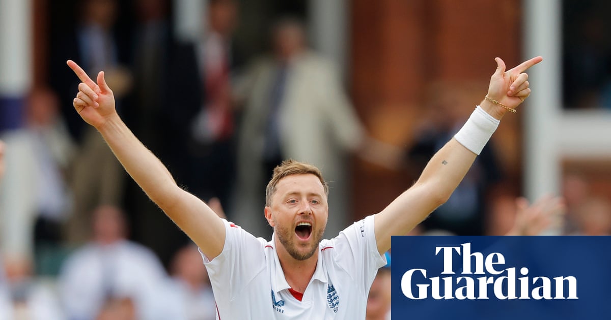 Ole Robinson Bikin Pakistan Kicep! England Ambil Aliran Kontrol di Lord's Test 🔥