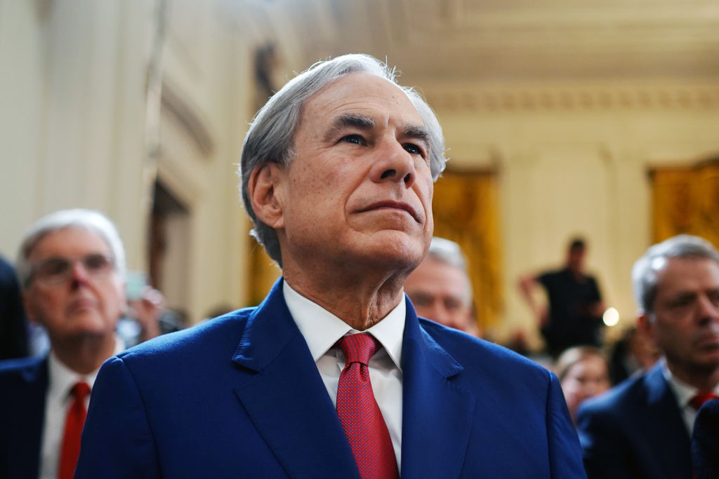 Texas Nge-Lock Data Center Baru? Governor Bilang: Audit Dulu, Bos! 🏛️⚡